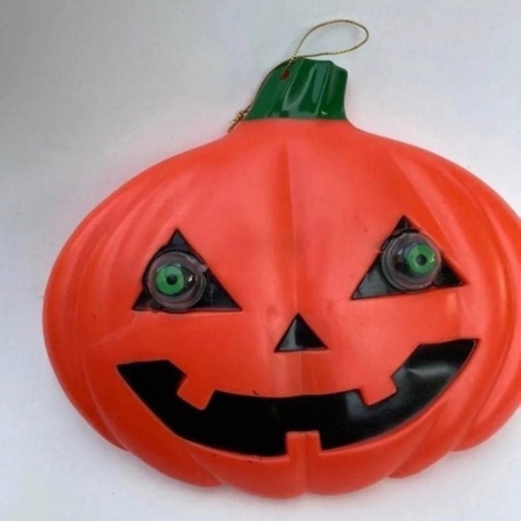 vintage halloween decor - light up pumpkin door decor - Picture 3 of 6